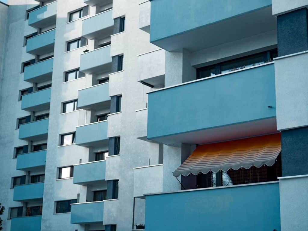 Toldos laterales - Definición, tipos y ventajas 10 Qué tipo de brazos para toldos existen