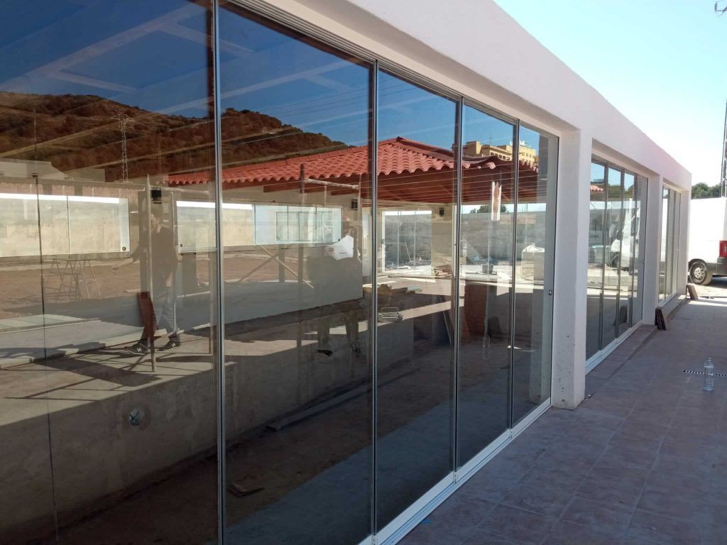 Cortinaje: ideas de decoración para dar vida a tu terraza 9 Decoración con cortinaje: ideas para tu terraza