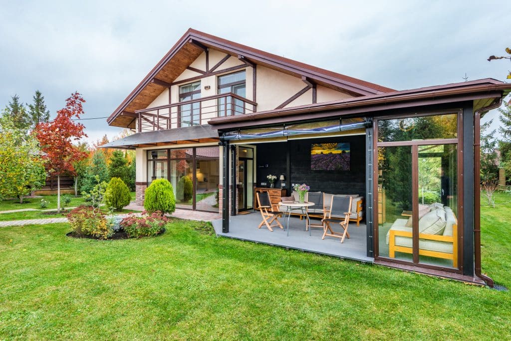 Por qué Elegir Cerramientos para tu Terraza 2 cerramientos terraza exterion interior