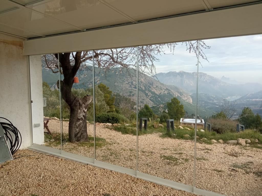 CORTINAS DE CRISTAL PARA PORCHES 2 Cortinas de cristal190