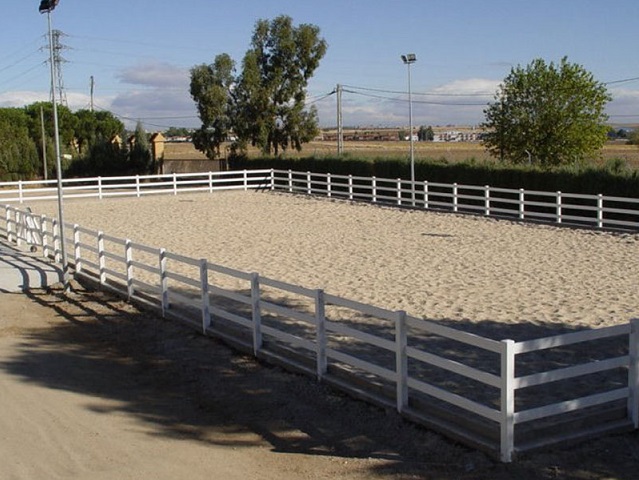 Vallas y Cercado 4 Cercados Post-Rail